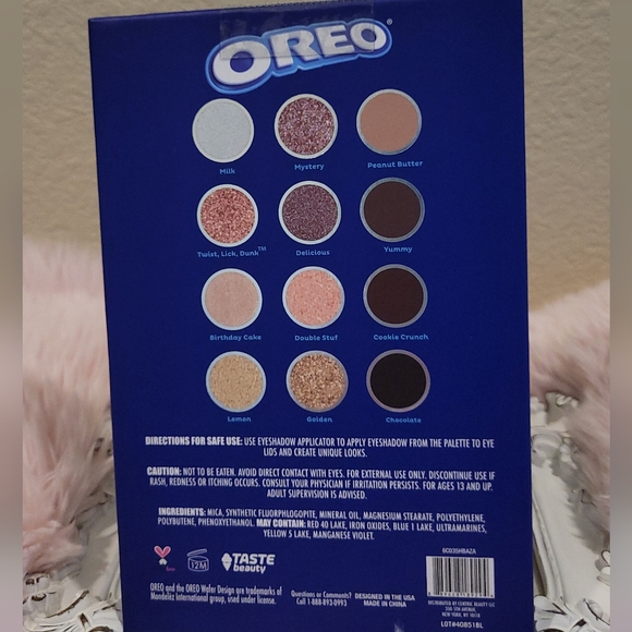 OREO COOKIE EYE SHADOW PALETTE - Picture 6 of 6